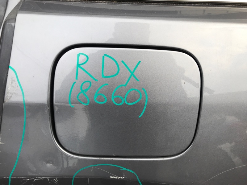Лючок топливного бака левый ACURA RDX 12-19 2015 TB3 3.5 J35Z2 63910-TX4-A00ZZ Б/У