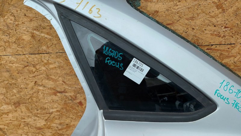 Стекло в кузов заднее левое FORD FOCUS 10-18 Седан CV6Z-5429711-A Б/У