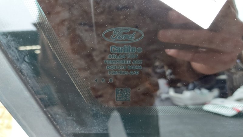 Стекло в кузов заднее левое FOCUS 10-18 Седан