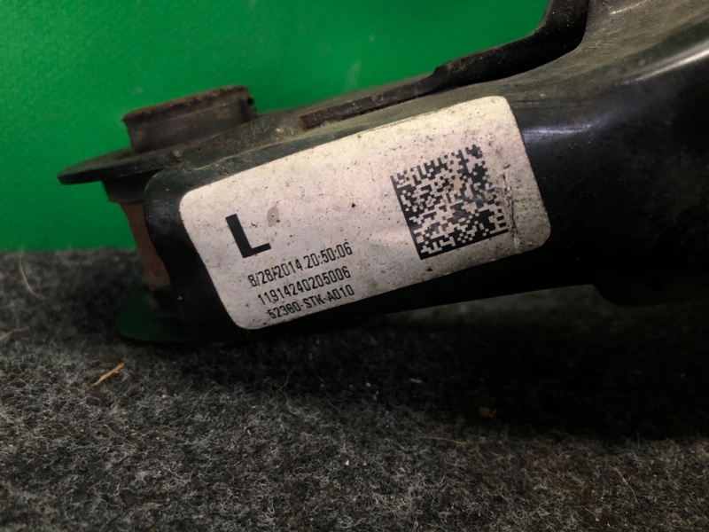 Рычаг задней подвески поперечный нижний задний левый RDX 12-19 2015 Внедорожник 3.5 J35Z2 Рычаг задней подвески поперечный нижний задний левый RDX 12-19 2015 Внедорожник 3.5 J35Z2