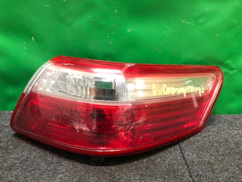 Фонарь наружный задний правый TOYOTA CAMRY 40 06-11 2008 ACV40 2.4 2AZFE 81550-06240 Б/У