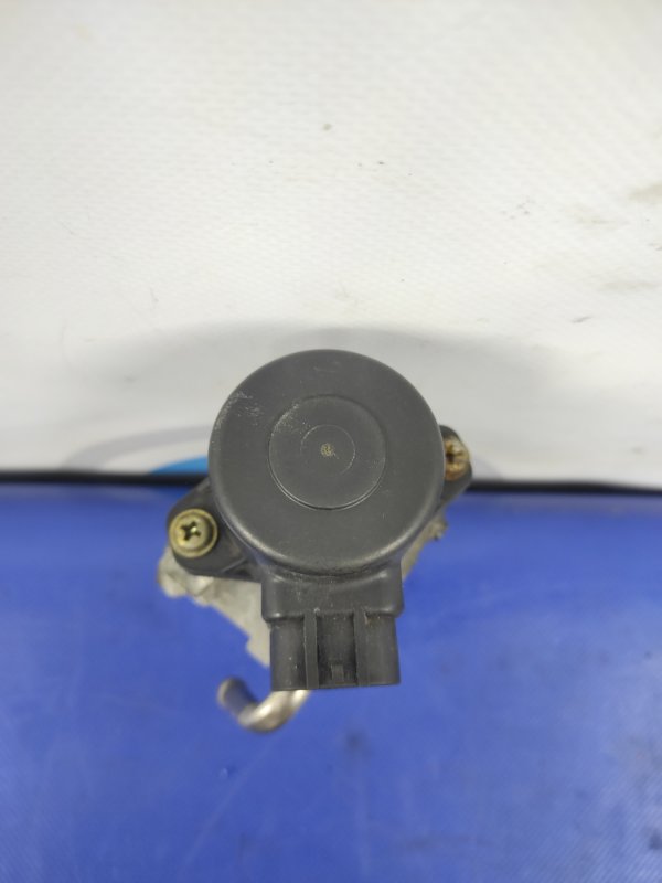 Клапан EGR AVENSIS 03-08 1AZ-FSE Клапан EGR AVENSIS 03-08 1AZ-FSE