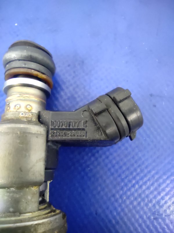 Форсунка топливная RAV4 00-05 2.4 Форсунка топливная RAV4 00-05 2.4