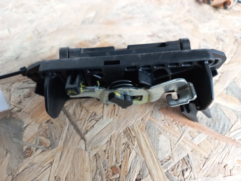 Ручка двери багажника HIGHLANDER 01-07 2003 Внедорожник