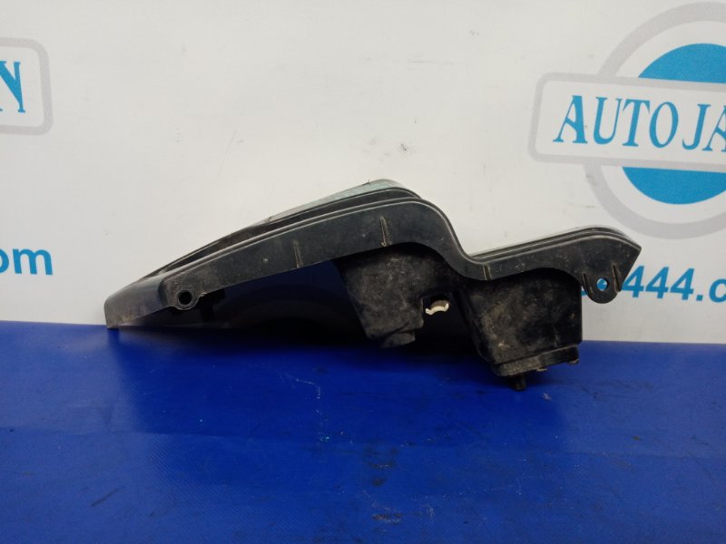 Кронштейн заднего бампера задний правый FUSION 14- Седан