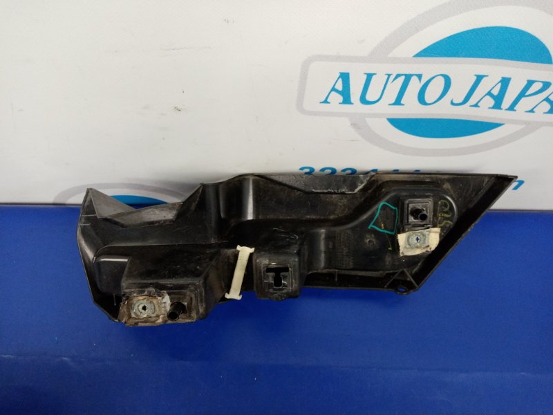 Кронштейн заднего бампера задний правый FORD FUSION 14- Седан