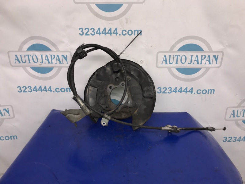 Тормозной механизм задний правый CAMRY 50 12-15