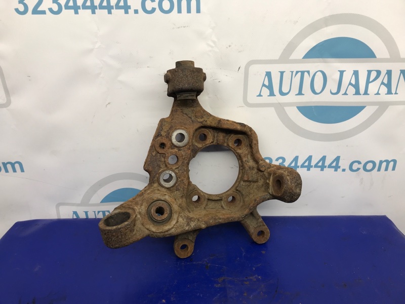 Цапфа задняя левая INFINITI FX S50 03-08 Б/У