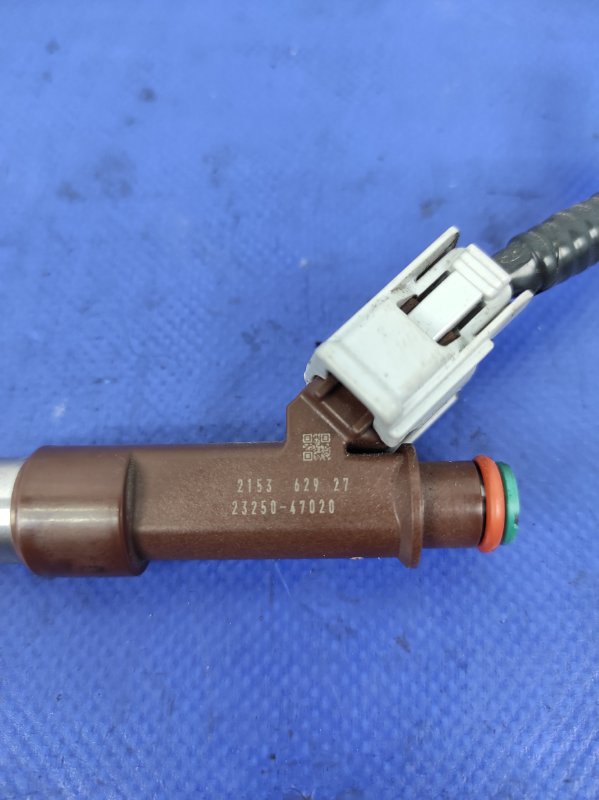 Форсунка топливная COROLLA 12-19 E180 1NR-FE Форсунка топливная COROLLA 12-19 E180 1NR-FE