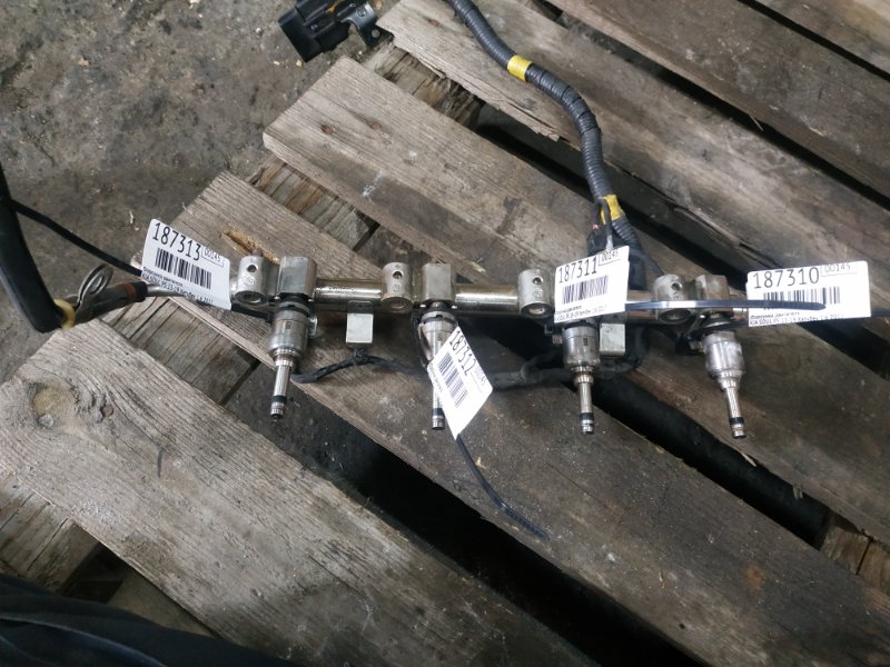 Форсунка топливная KIA SOUL PS 13-19 2017 PS 1.6 35310-2B150 Б/У