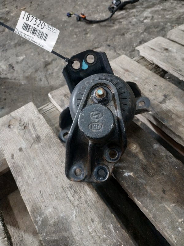 Подушка двигателя правая KIA SOUL PS 13-19 2017 PS 1.6 21810-B2000 Б/У