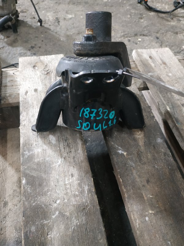 Подушка двигателя правая SOUL PS 13-19 2017 PS 1.6