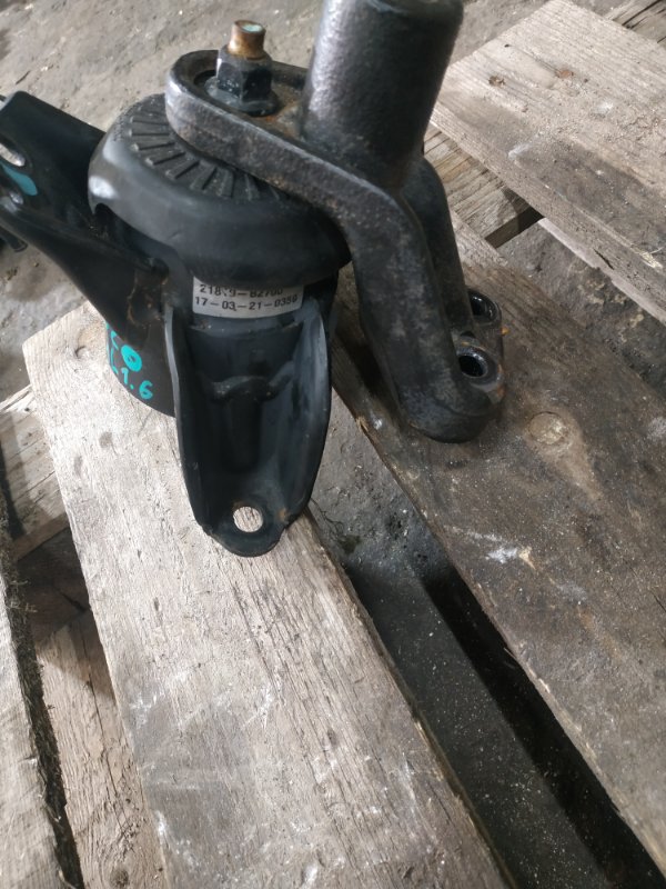 Подушка двигателя правая SOUL PS 13-19 2017 PS 1.6