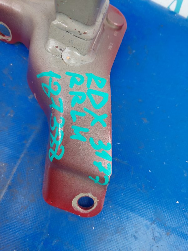 Петля крышки багажника левая RDX 19- 2019 Внедорожник 2.0