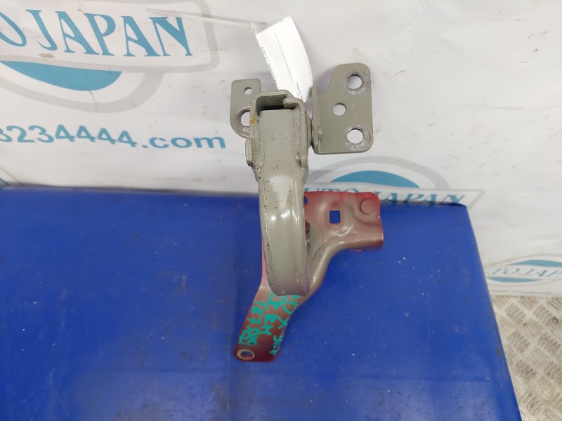 Петля крышки багажника правая RDX 19- 2019 Внедорожник 2.0