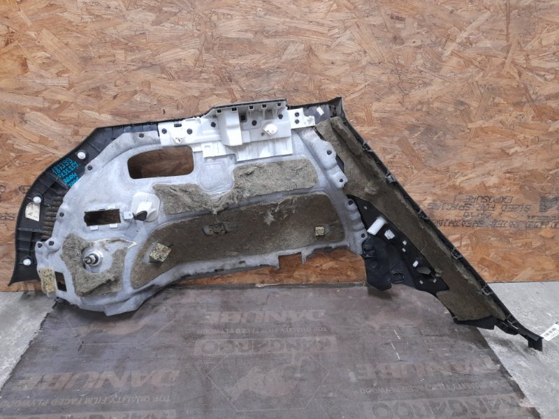 Обшивка багажника задняя правая FX/QX70 S51 08-17 2009 S51 3.5 VQ35HR