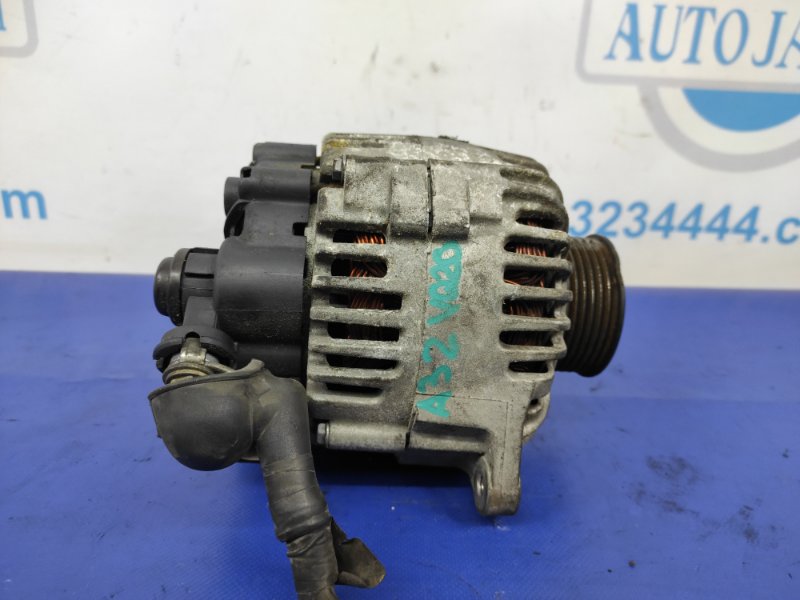 Генератор MAXIMA A32 94-99 VQ20