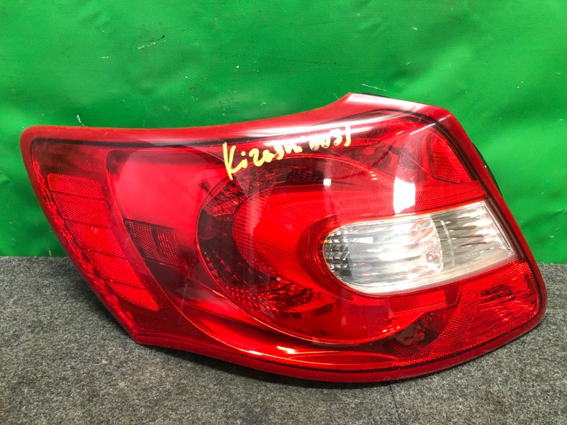 Фонарь наружный задний левый SUZUKI KIZASHI 09-14 2013 RE91 J24B 35670-57L00 Б/У