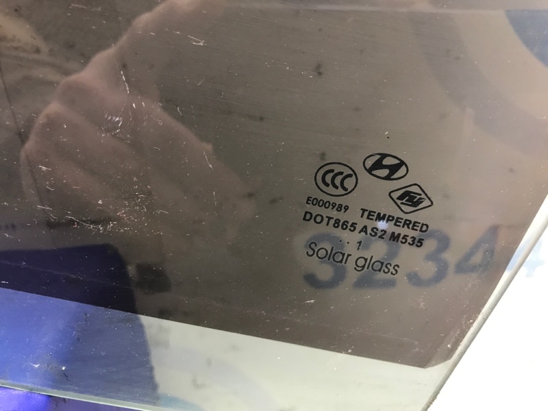 Стекло двери заднее левое SONATA YF 10-14