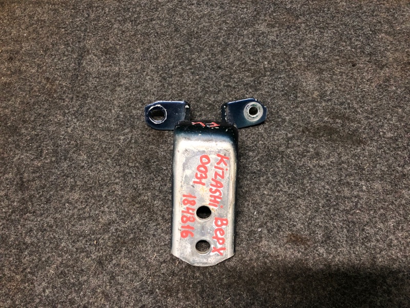 Петля двери верхняя передняя левая SUZUKI KIZASHI 09-14 2013 RE91 J24B 69320-65J00 Б/У