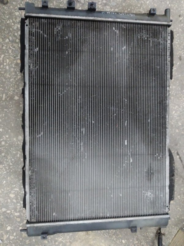 Радиатор основной TRIBECA B9 05-07