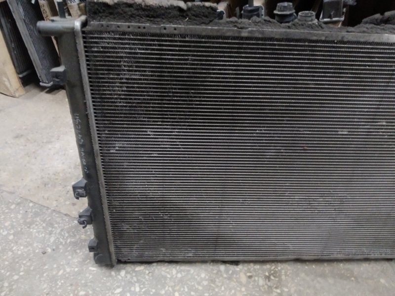 Радиатор основной TRIBECA B9 05-07