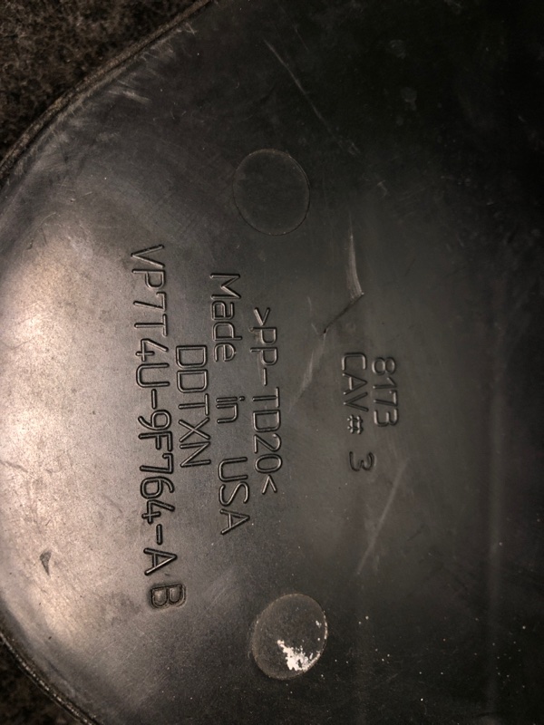 Патрубок воздушного фильтра CX-9 06-16 2008 Внедорожник 3.7 Патрубок воздушного фильтра CX-9 06-16 2008 Внедорожник 3.7