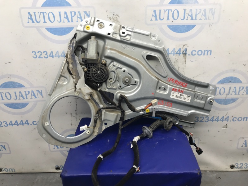Стеклоподъемник задний правый KIA SPORTAGE KM 04-10 83402-1F010 Б/У
