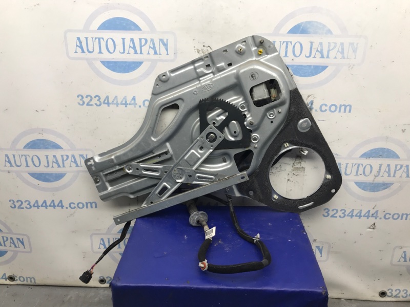 Стеклоподъемник задний правый SPORTAGE KM 04-10