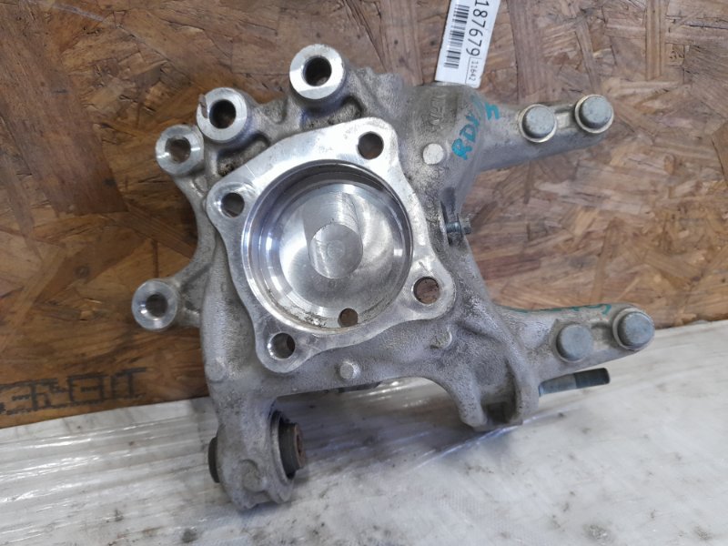 Запчасть цапфа задняя правая ACURA RDX 12-19 2014 Внедорожник 3.5 J35Z2 52210-TX5-A00 Б/У Цапфа задняя правая ACURA RDX 12-19 2014 Внедорожник 3.5 J35Z2 52210-TX5-A00 Б/У