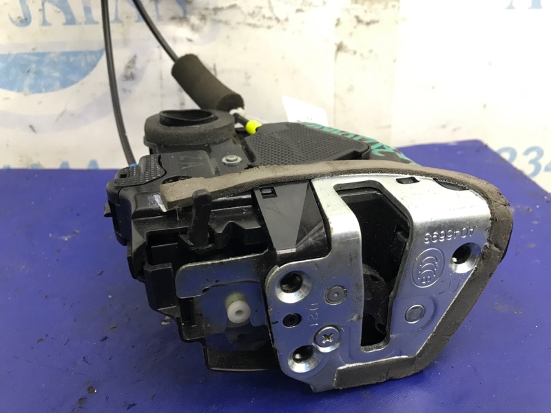 Замок двери задний правый SUBARU FORESTER 12-19 Внедорожник 2.5 Замок двери задний правый SUBARU FORESTER 12-19 Внедорожник 2.5