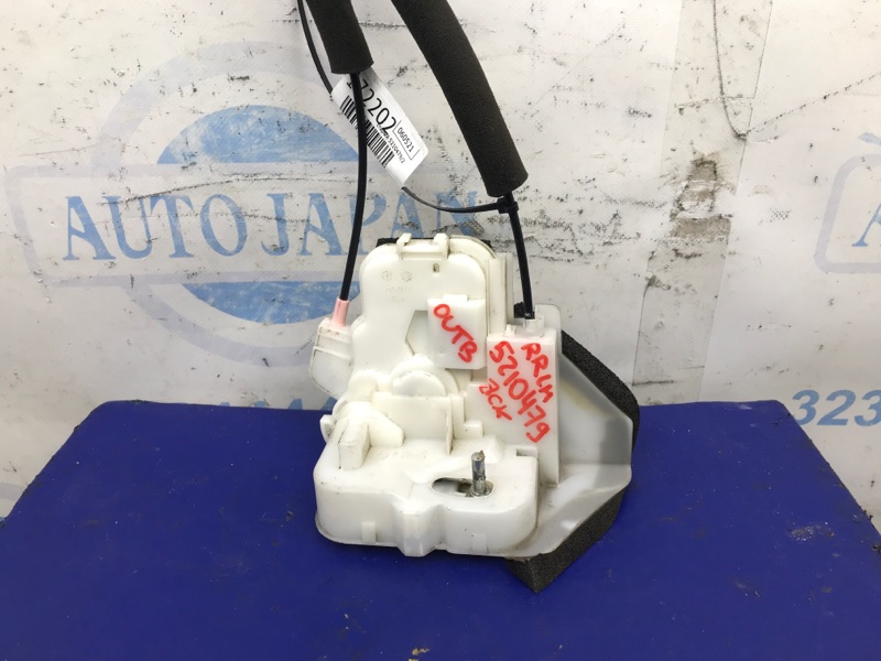 Замок двери задний левый SUBARU OUTBACK 09-14 BR 2011 Внедорожник 3.6 EZ36 61035AJ01A Б/У