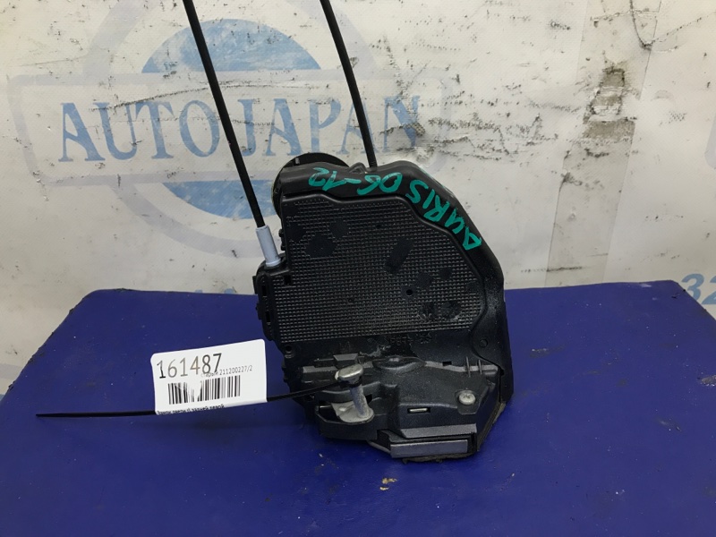 Запчасть замок двери задний левый TOYOTA AURIS 06-12 69060-42020 Б/У Замок двери задний левый TOYOTA AURIS 06-12 69060-42020 Б/У