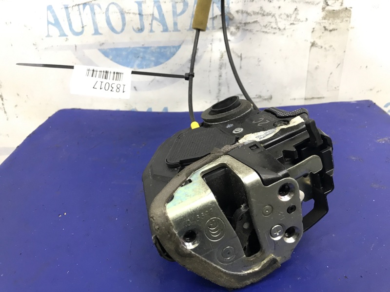 Замок двери задний левый TOYOTA COROLLA 150 06-13 Седан Замок двери задний левый TOYOTA COROLLA 150 06-13 Седан