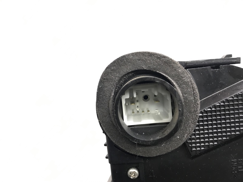 Замок двери передний левый PRIUS - 30 09-17 Замок двери передний левый PRIUS - 30 09-17