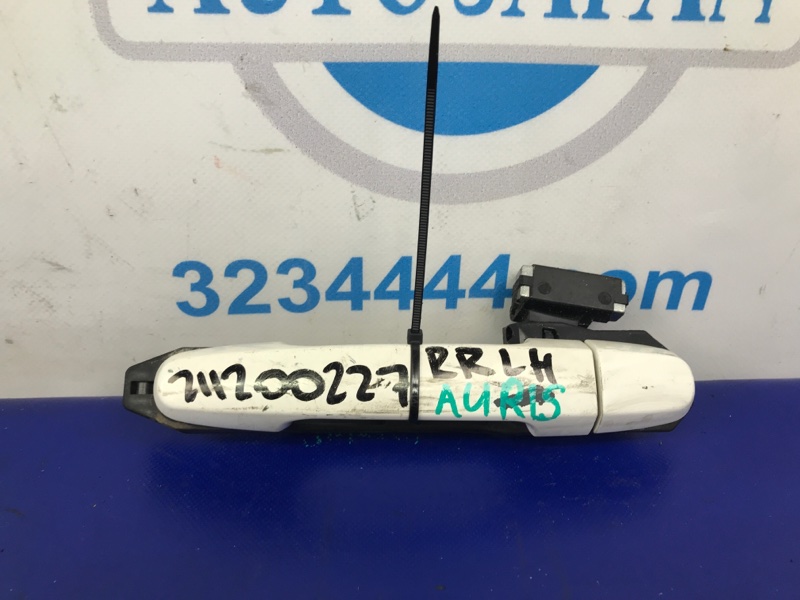 Ручка двери наружная задняя левая TOYOTA AURIS 06-12 69211-12220-03 Б/У