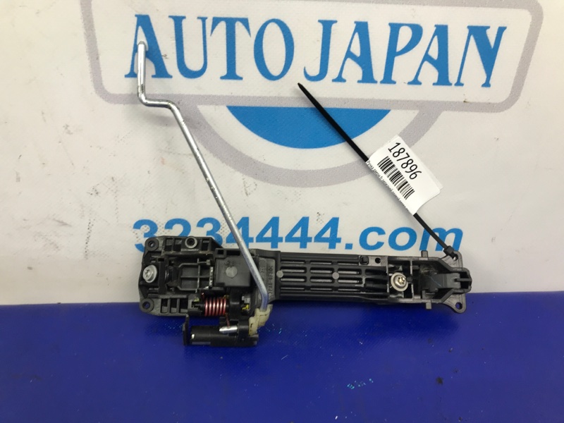 Ручка двери наружная передняя правая RAV4 05-12 Ручка двери наружная передняя правая RAV4 05-12