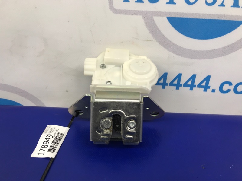 Замок крышки багажника задний HONDA CROSSTOUR 09-15 2015 Внедорожник 2.4 74800-TP6-A02 Б/У