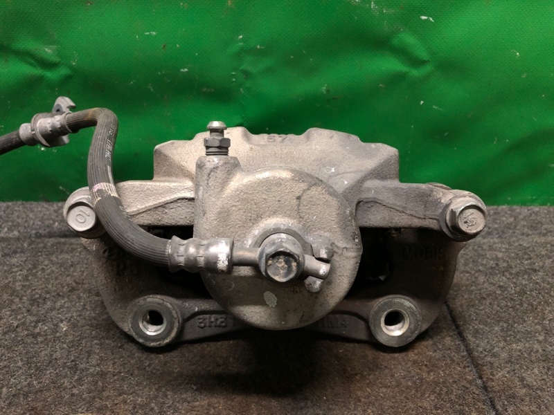 Суппорт тормозной передний левый KIA SOUL PS 13-19 PS 2.0