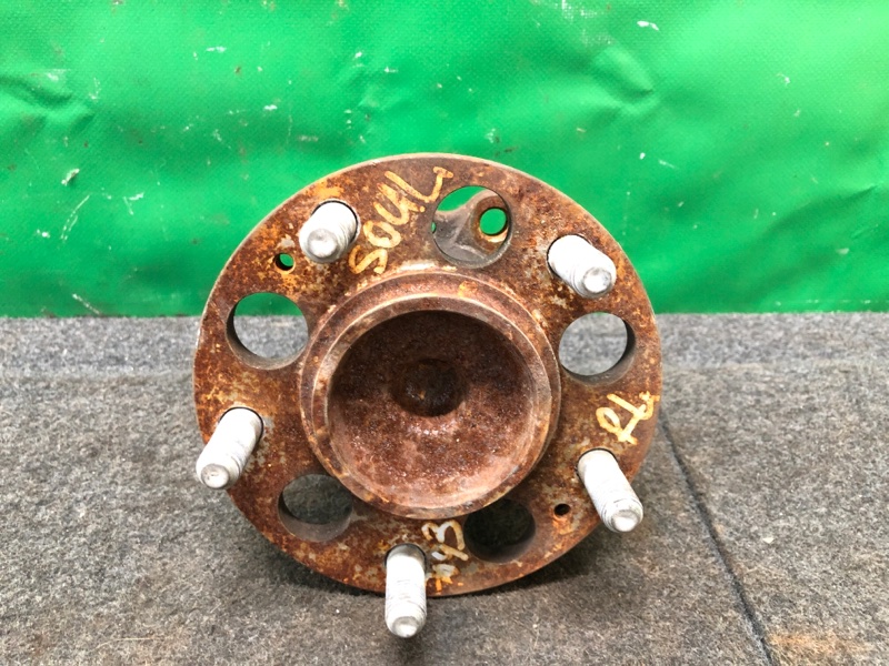 Запчасть ступица задняя левая KIA SOUL PS 13-19 2014 PS 2.0 52750-B2050 Б/У Ступица задняя левая KIA SOUL PS 13-19 2014 PS 2.0 52750-B2050 Б/У