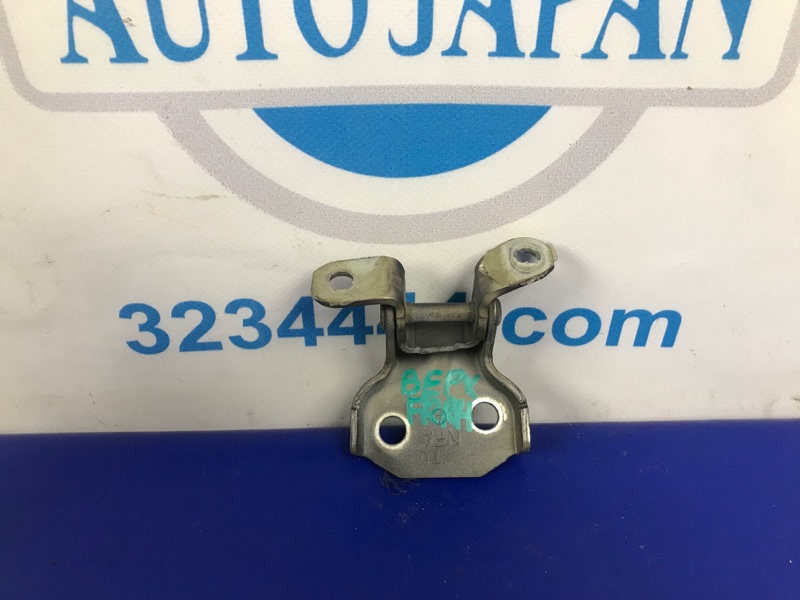 Петля двери верхняя передняя правая OUTBACK 09-14 BR 2011 Внедорожник 3.6 EZ36