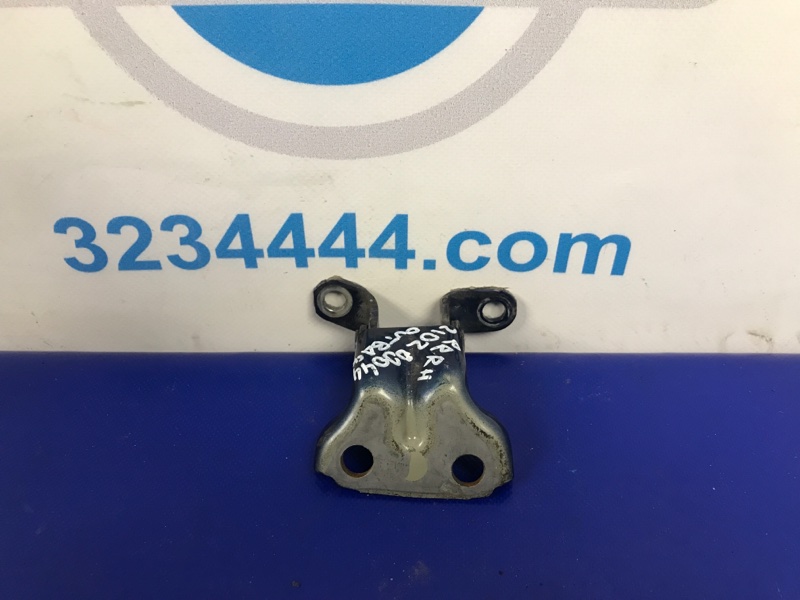 Петля двери верхняя задняя правая SUBARU OUTBACK 09-14 BR 2011 Внедорожник 2.5 60479AJ000 Б/У