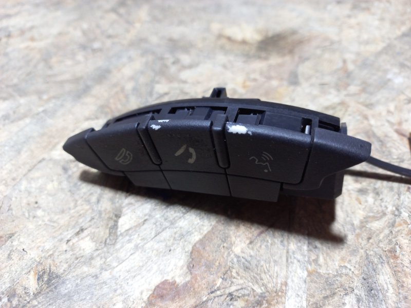 Кнопки на руль левые LANCER X 10 07-15 2010 Седан 2.0 4B11