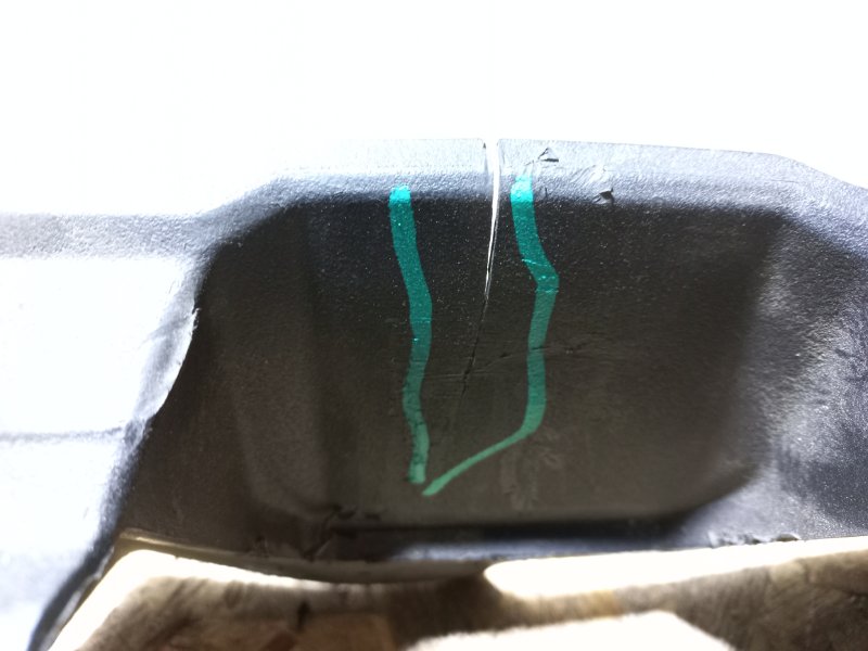 Накладка замка капота LANCER X 10 07-15 2010 Седан 2.0 4B11