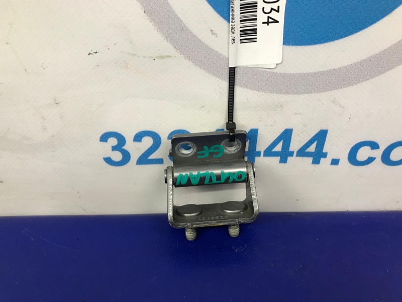 Петля крышки багажника задняя левая MITSUBISHI OUTLANDER GF 12- MR987773 Б/У