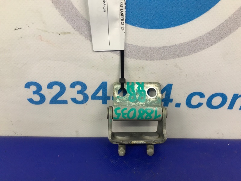 Петля крышки багажника задняя правая OUTLANDER GF 12-