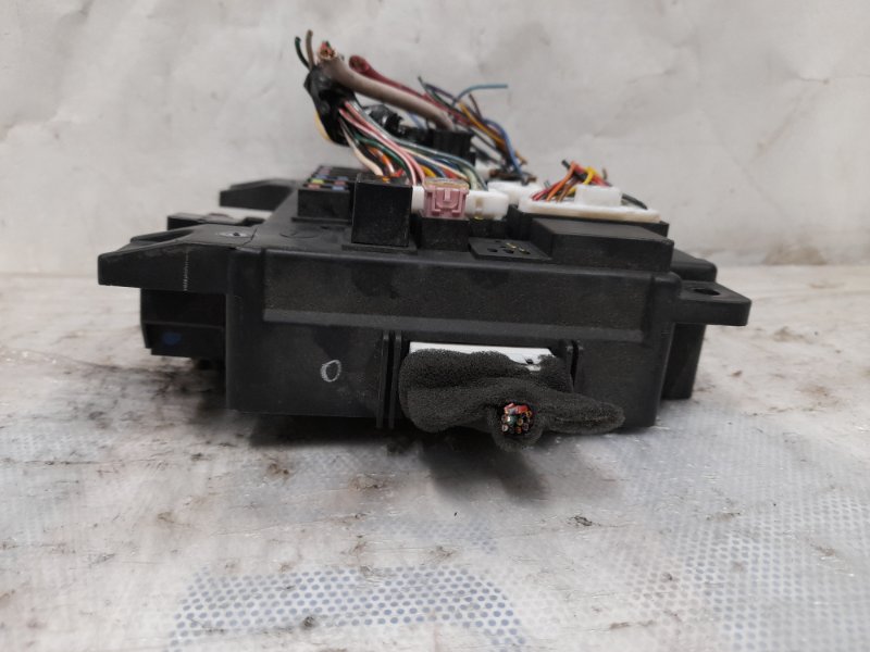 Блок предохранителей салон LANCER X 10 07-15 2010 Седан 2.0 4B11