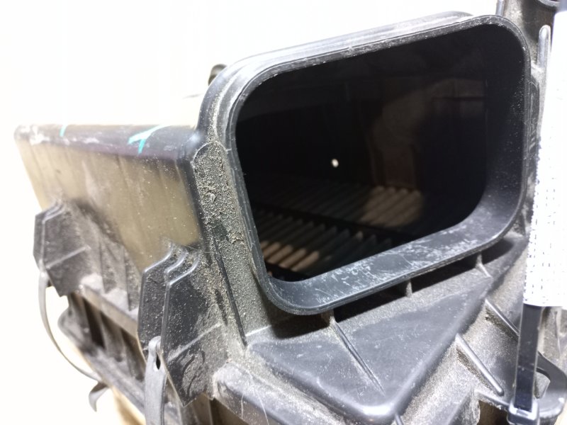 Корпус воздушного фильтра MITSUBISHI LANCER X 10 07-15 Седан 2.0 4B11