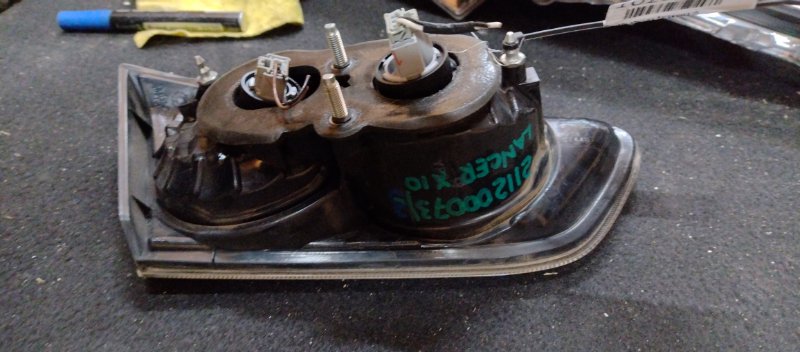 Фонарь внутренний задний правый LANCER X 10 07-15