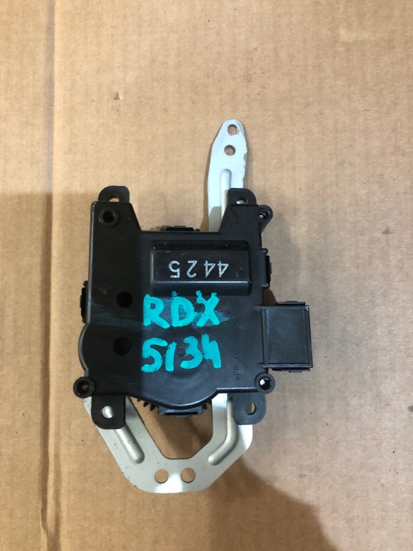 Моторчик заслонки печки ACURA RDX 12-19 2014 Внедорожник 3.5 79170-T0A-A41 Б/У